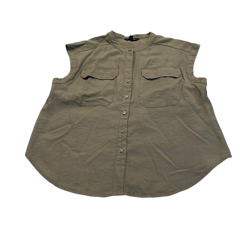Banana Republic Sleeveless Button-Front Utility Top in Olive - Small Petite